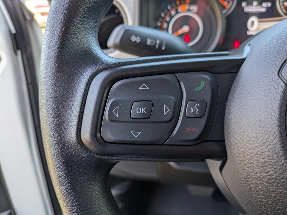 2025 Jeep JL Wrangler - Image 18 of 21