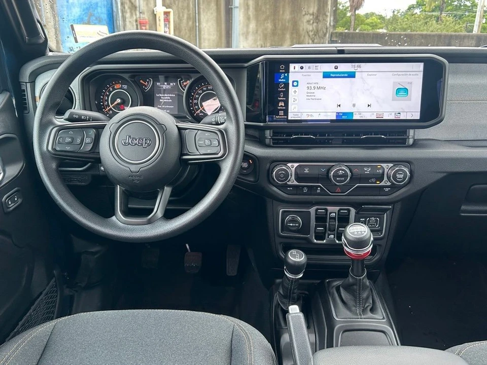 2025 Jeep JL Wrangler - Image 9 of 12