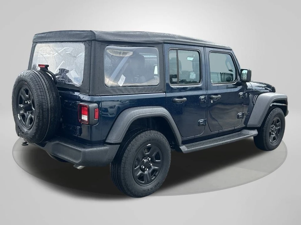 2025 Jeep JL Wrangler - Image 7 of 12