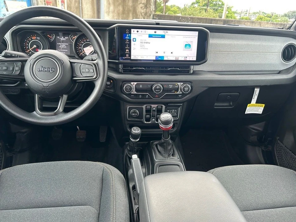 2025 Jeep JL Wrangler - Image 10 of 12