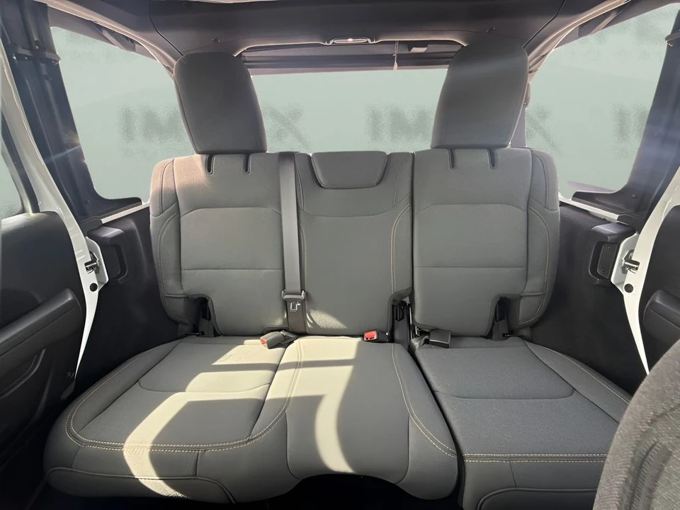 2025 Jeep JL Wrangler - Image 10 of 28