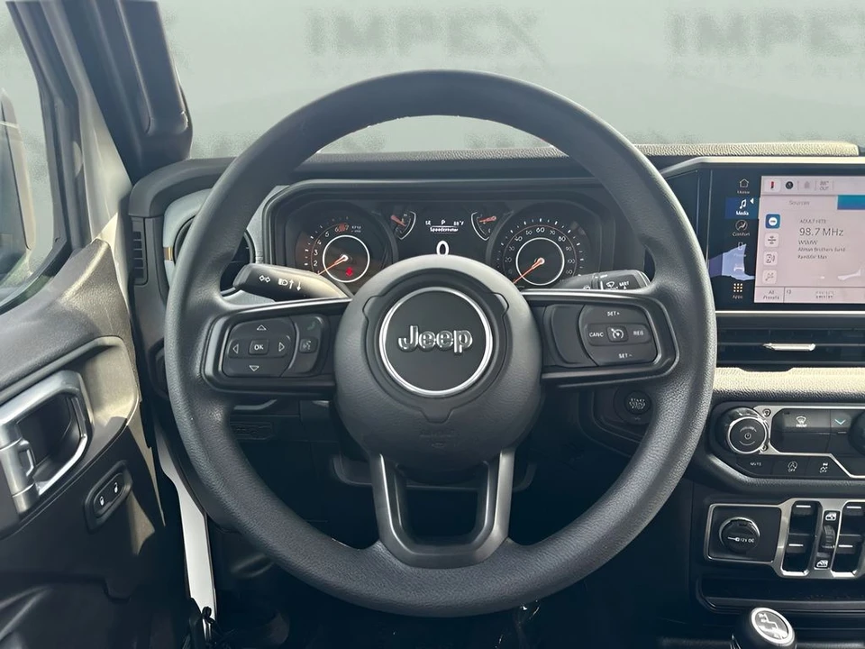 2025 Jeep JL Wrangler - Image 12 of 28