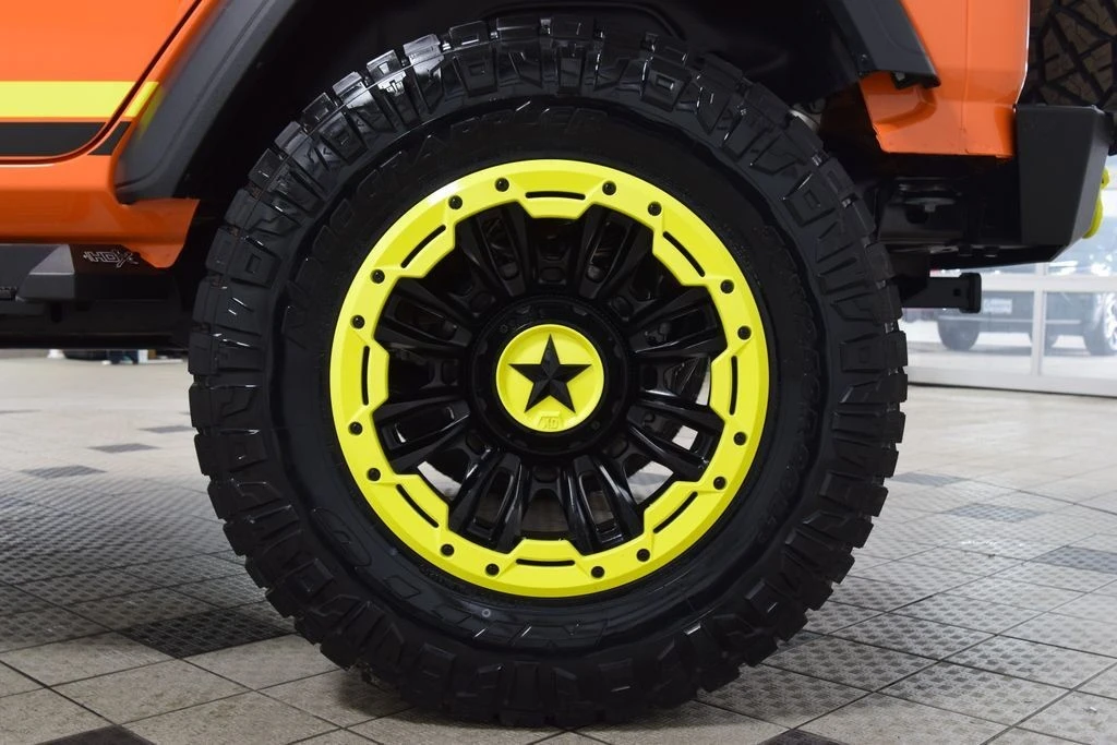 2025 Jeep JL Wrangler - Image 24 of 31
