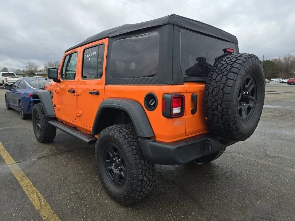 2025 Jeep JL Wrangler - Image 4 of 21