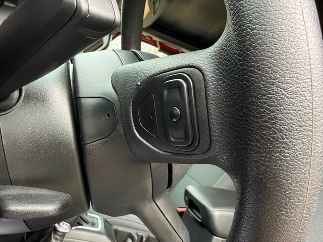 2025 Jeep JL Wrangler - Image 12 of 12