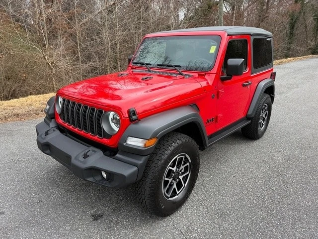 2025 Jeep JL Wrangler - Image 2 of 12