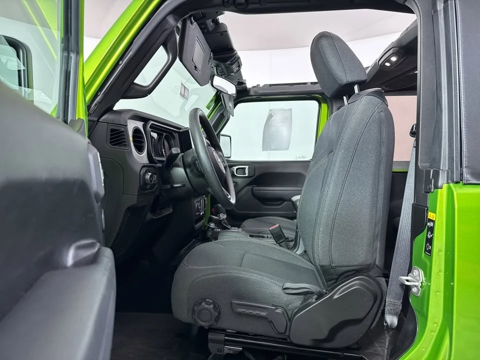 2025 Jeep JL Wrangler - Image 6 of 9