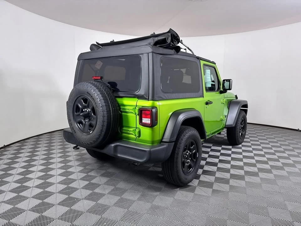 2025 Jeep JL Wrangler - Image 3 of 9