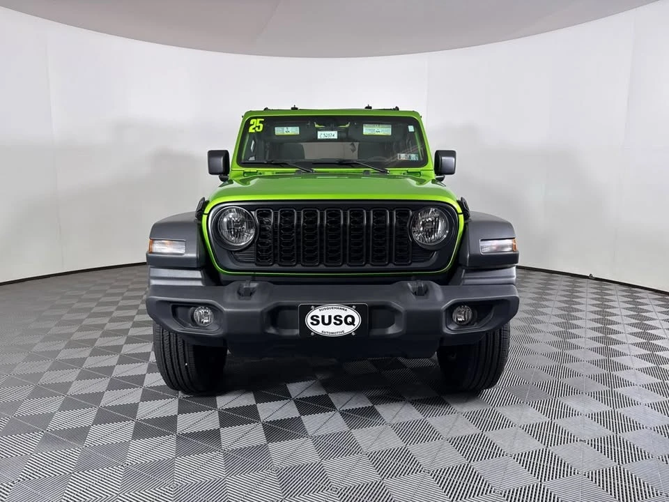 2025 Jeep JL Wrangler - Image 9 of 9