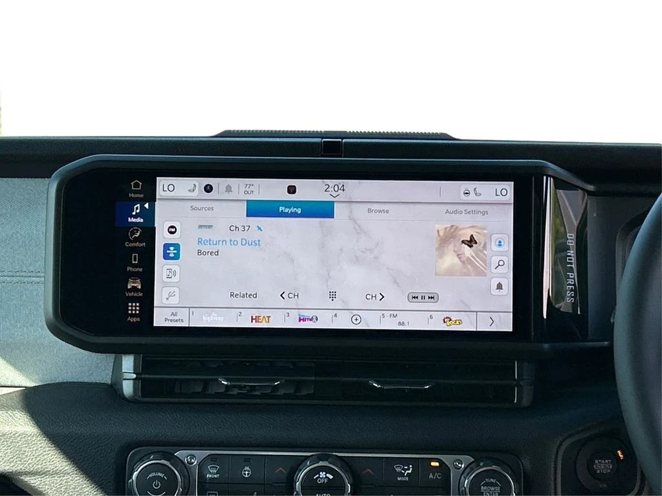 2025 Jeep JL Wrangler - Image 17 of 21