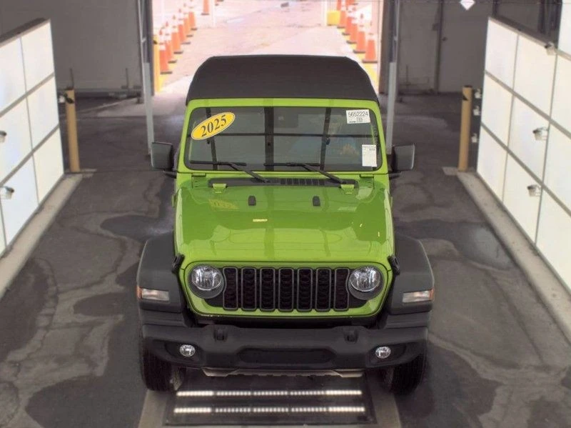 2025 Jeep JL Wrangler - Image 4 of 31