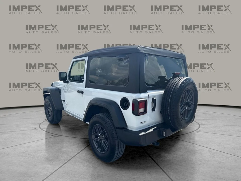 2025 Jeep JL Wrangler - Image 3 of 27