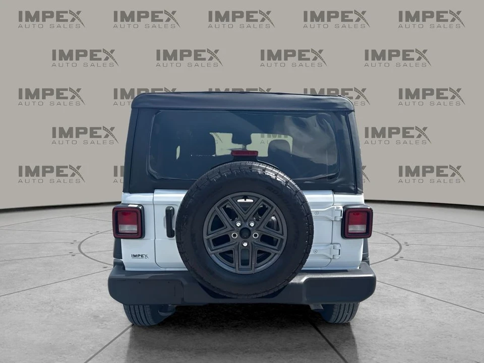 2025 Jeep JL Wrangler - Image 4 of 27