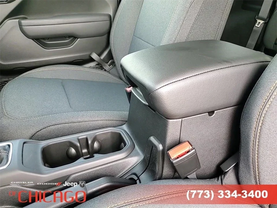 2025 Jeep JL Wrangler - Image 21 of 21
