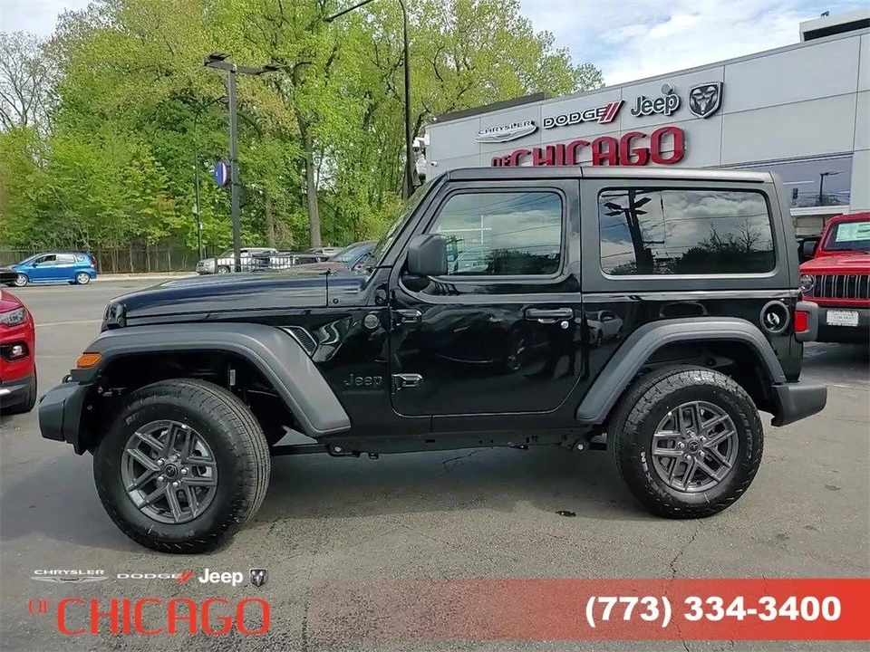 2025 Jeep JL Wrangler - Image 8 of 12