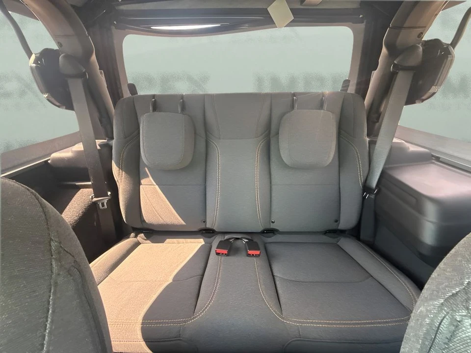 2025 Jeep JL Wrangler - Image 10 of 29