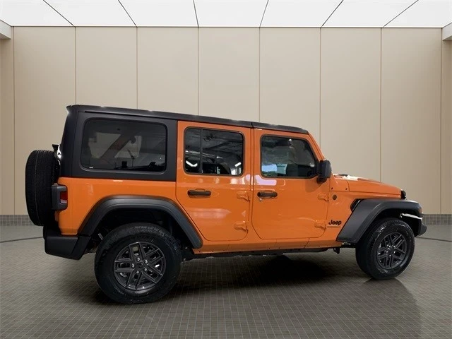 2025 Jeep JL Wrangler - Image 6 of 21