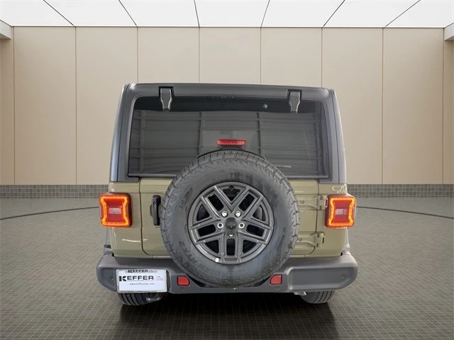 2025 Jeep JL Wrangler - Image 4 of 21