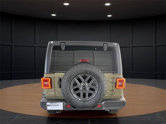 2025 Jeep JL Wrangler - Image 4 of 12