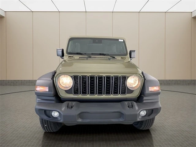 2025 Jeep JL Wrangler - Image 8 of 12