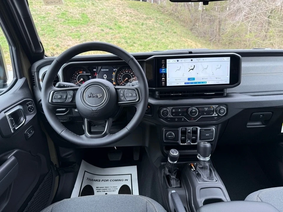 2025 Jeep JL Wrangler - Image 11 of 12