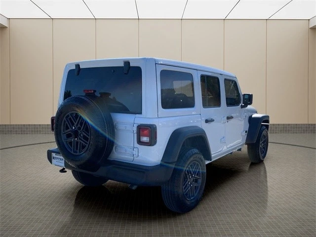 2025 Jeep JL Wrangler - Image 5 of 12