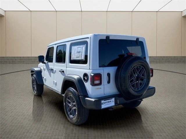 2025 Jeep JL Wrangler - Image 3 of 12
