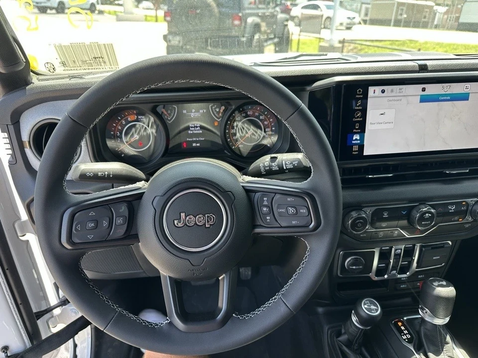 2025 Jeep JL Wrangler - Image 11 of 12
