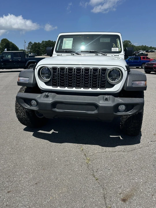 2025 Jeep JL Wrangler - Image 2 of 12