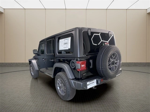 2025 Jeep JL Wrangler - Image 3 of 21