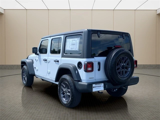 2025 Jeep JL Wrangler - Image 4 of 21