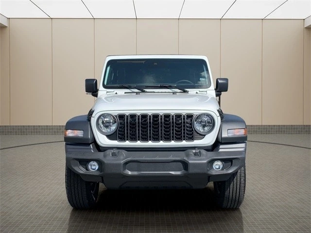2025 Jeep JL Wrangler - Image 11 of 21