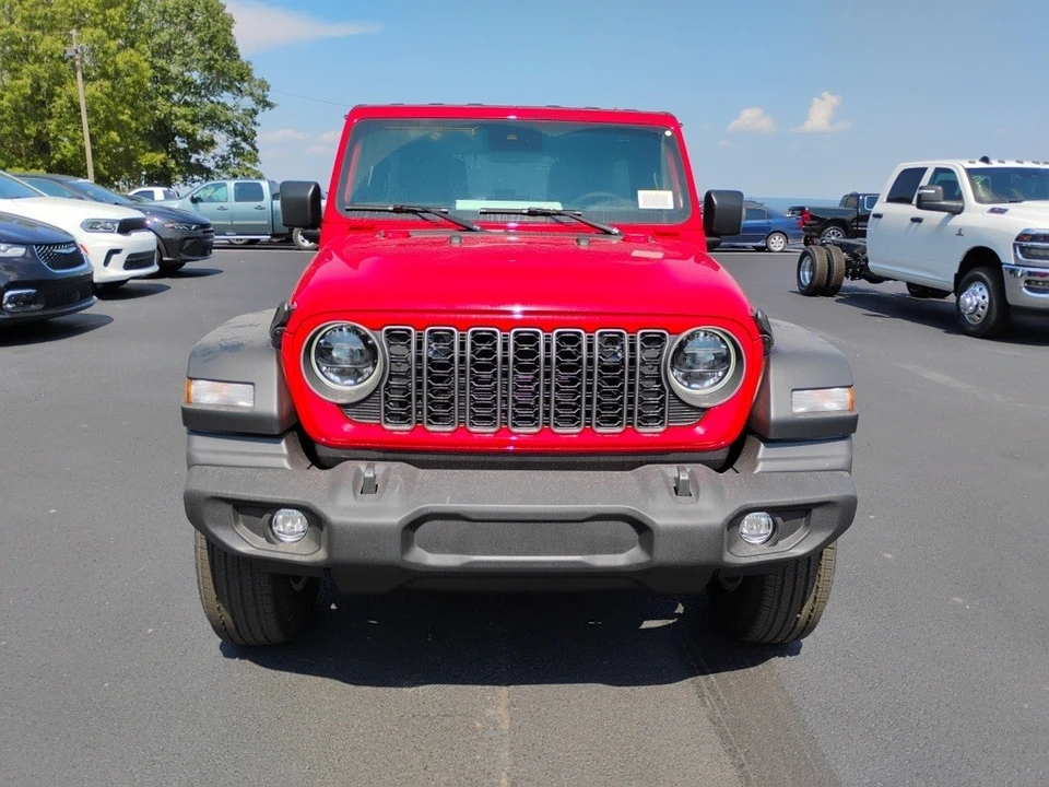 2025 Jeep JL Wrangler - Image 2 of 12