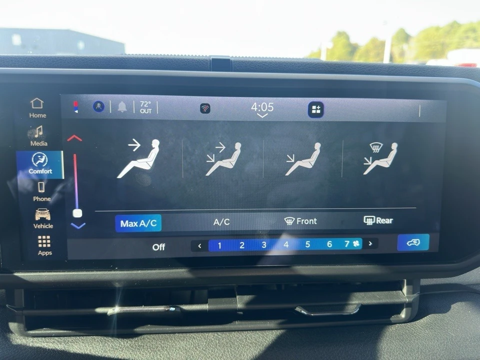 2025 Jeep JL Wrangler - Image 12 of 12