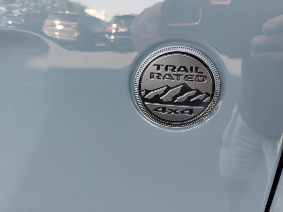 2025 Jeep JL Wrangler - Image 11 of 12