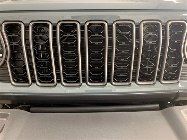 2025 Jeep JL Wrangler - Image 9 of 21