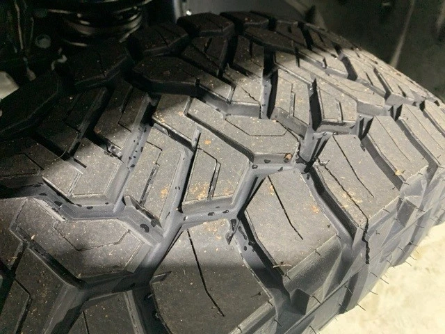 2025 Jeep JL Wrangler - Image 12 of 21