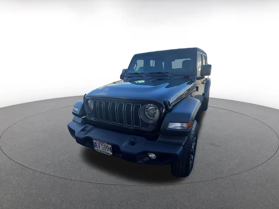 2025 Jeep JL Wrangler - Image 7 of 31