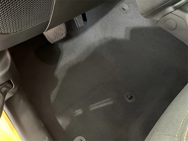 2025 Jeep JL Wrangler - Image 18 of 21