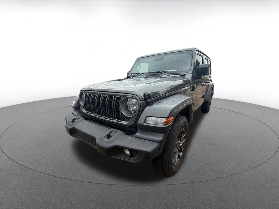 2025 Jeep JL Wrangler - Image 2 of 13