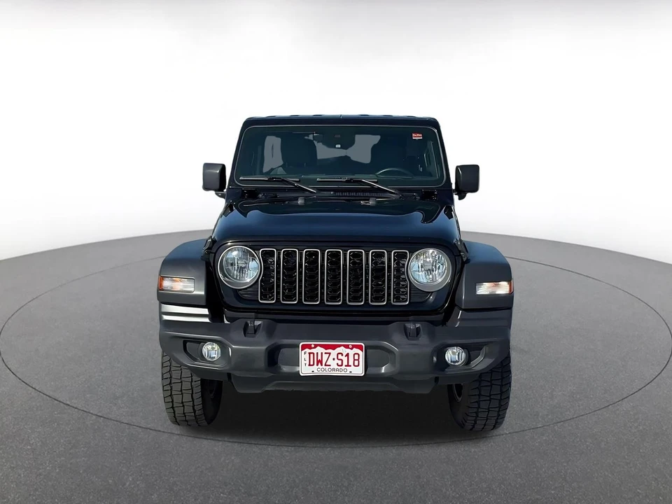 2025 Jeep JL Wrangler - Image 4 of 31