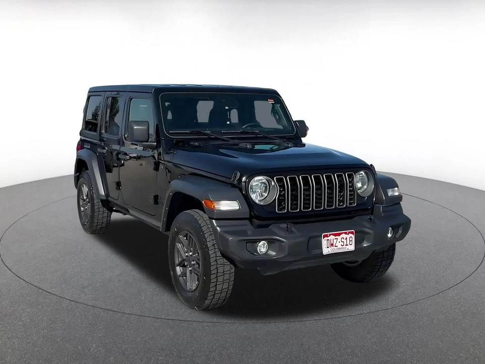 2025 Jeep JL Wrangler - Image 3 of 31