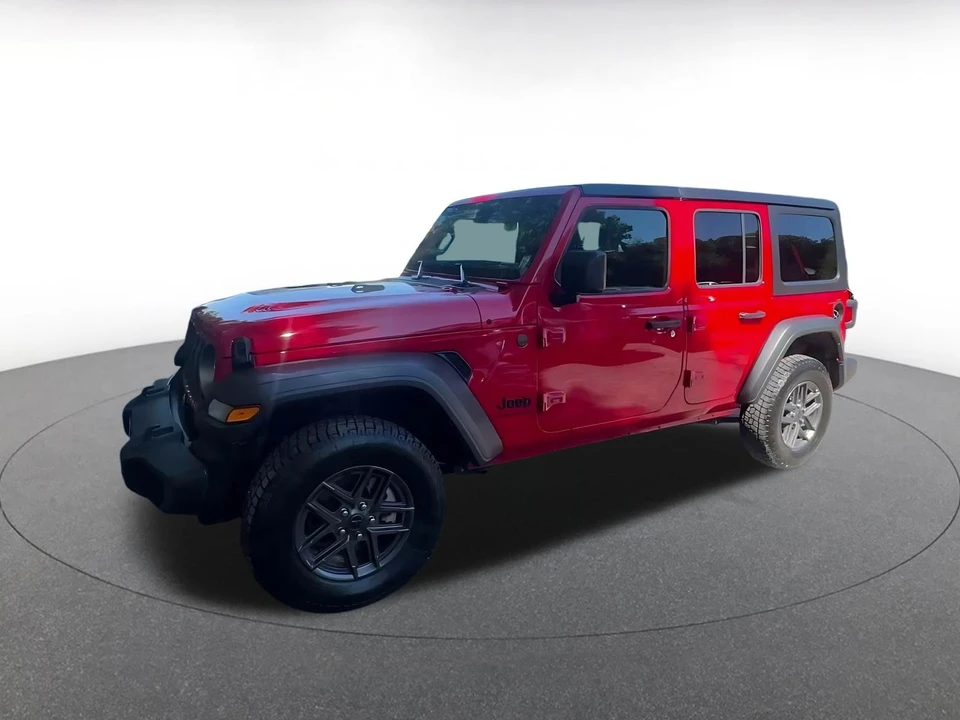 2025 Jeep JL Wrangler - Image 3 of 31