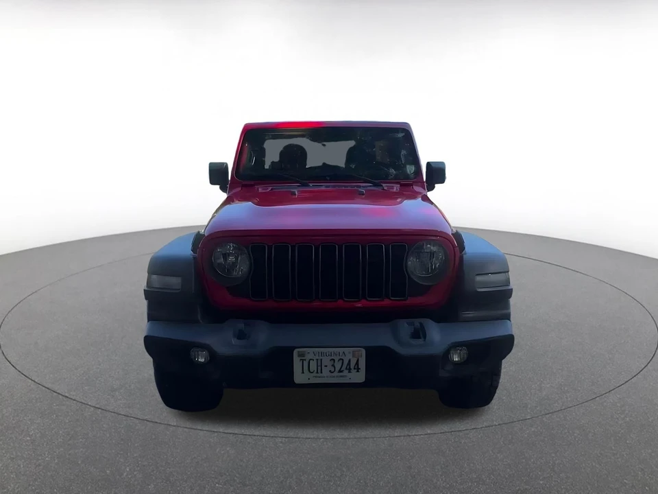 2025 Jeep JL Wrangler - Image 2 of 31