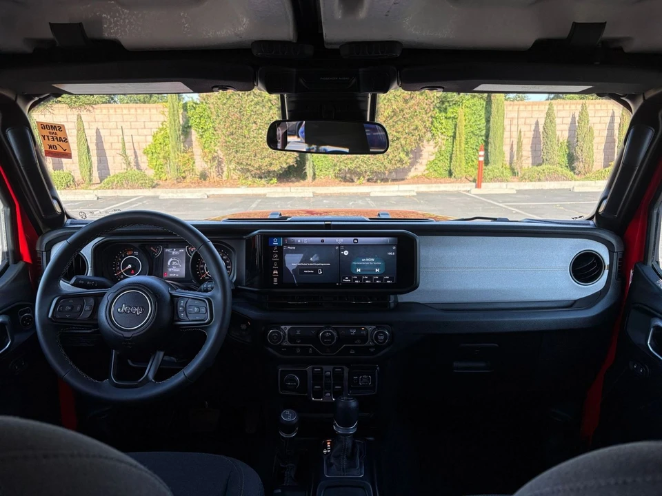 2025 Jeep - Image 29 of 31