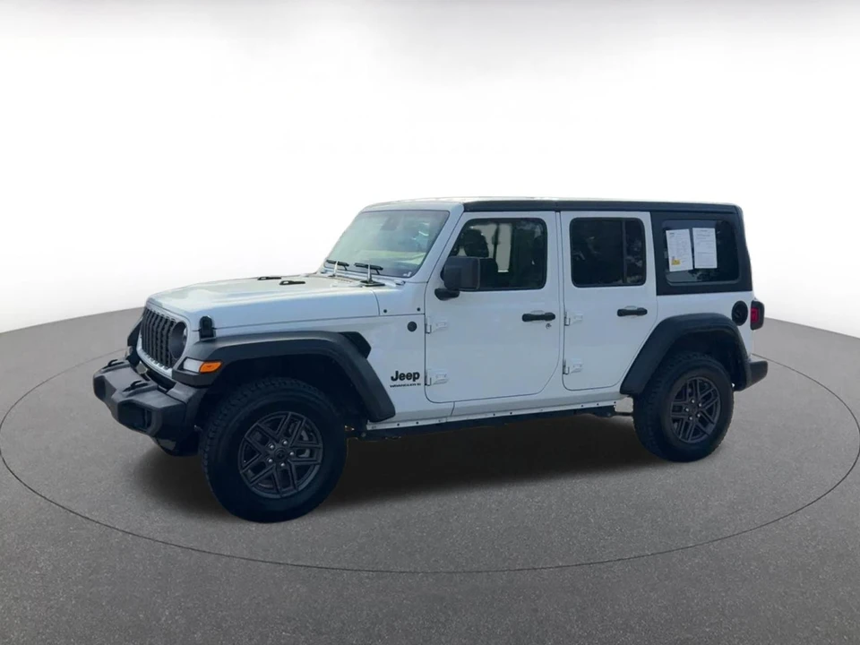 2025 Jeep JL Wrangler - Image 8 of 31