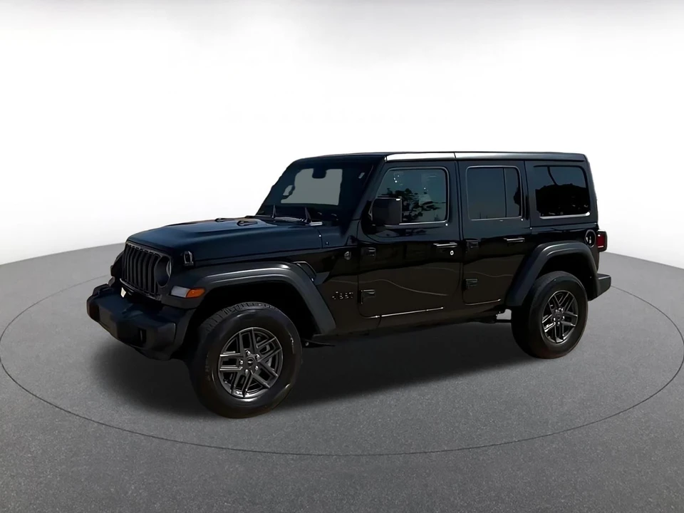 2025 Jeep JL Wrangler - Image 2 of 31