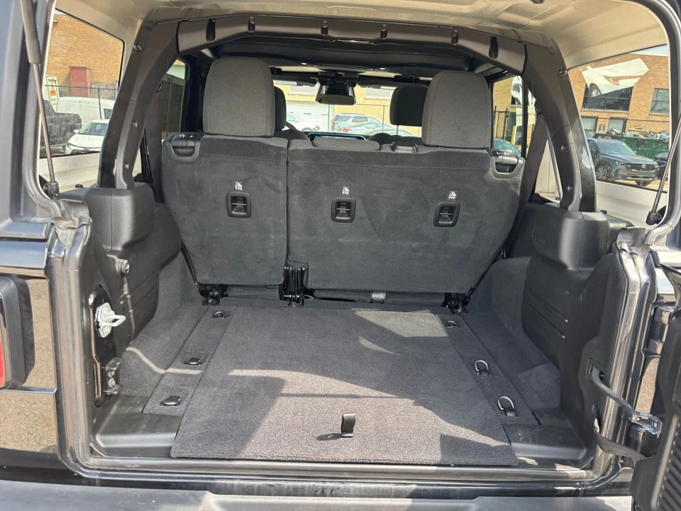 2025 Jeep JL Wrangler - Image 31 of 31
