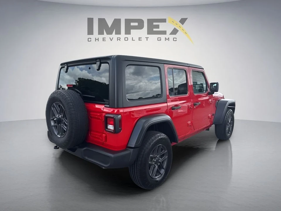 2025 Jeep JL Wrangler - Image 5 of 31