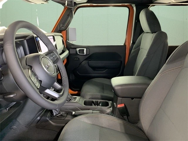 2025 Jeep JL Wrangler - Image 19 of 21